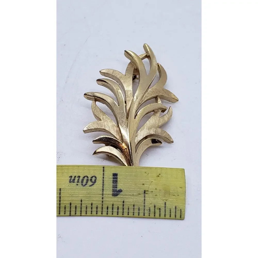 Vintage Trifari Brooch Gold Leaf shiny and matte textured mid century Signed